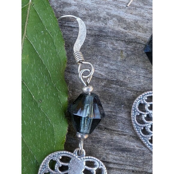 Vintage Blue Crystal Heart Earrings - Picture 7 of 8